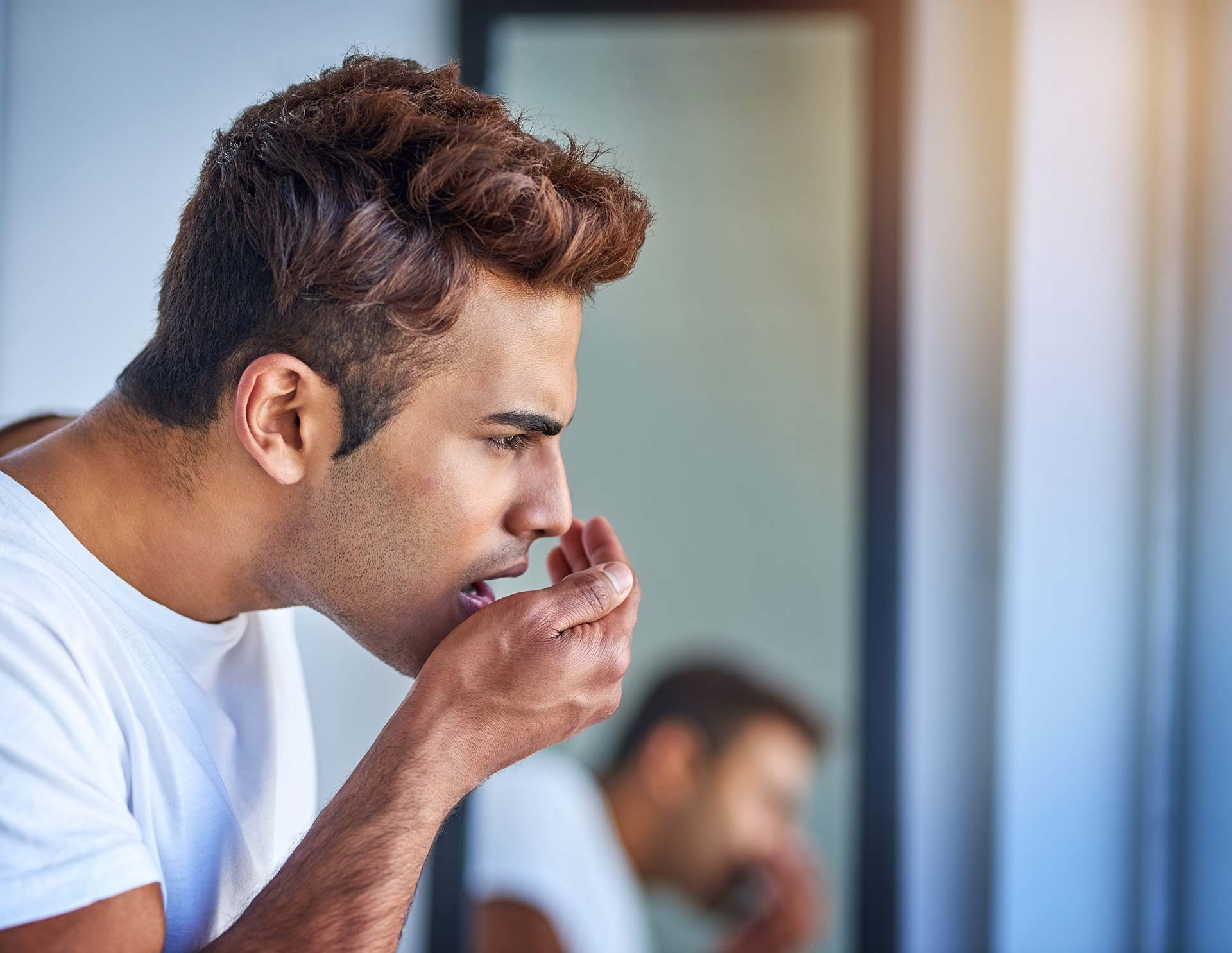 Mundgeruch durch Rauchen – ein häufiges Problem